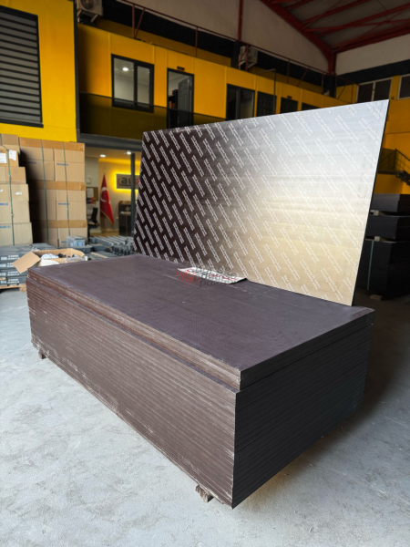 Riga Form 30x1250x2500 mm Plywood Taban Tahtası | Film Kaplı Huş Kontrplak
